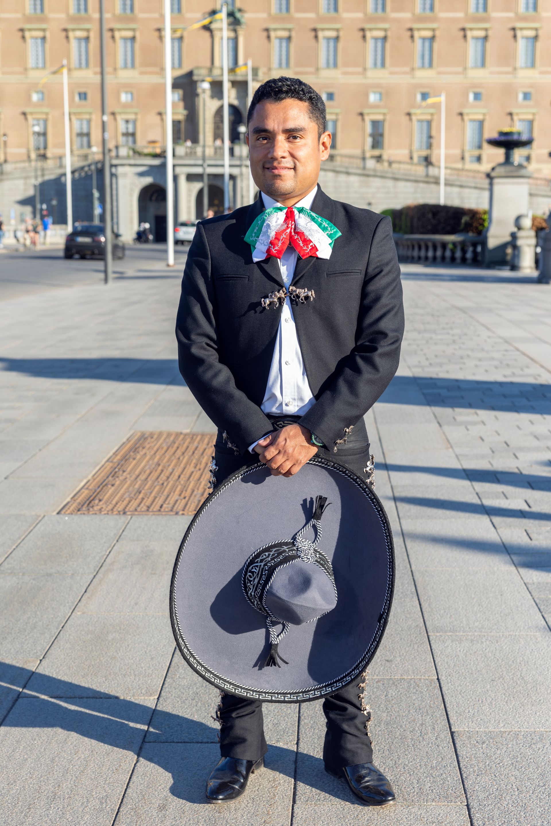 Daniel — guitarrón